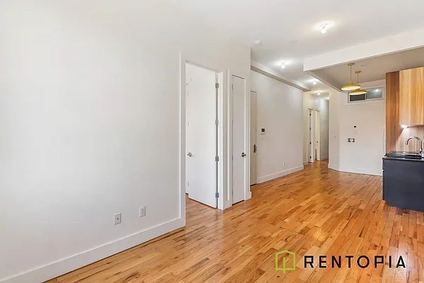 Rented by Rentopia | media 8