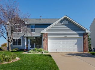 14826 Ruggles St, Omaha, NE 68116