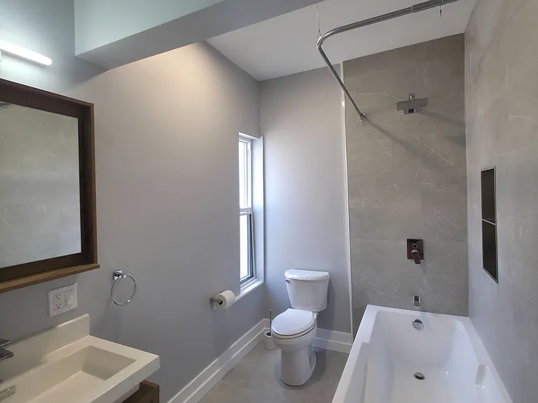 82 Albert St N #3 — Photo 6