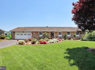 13160 Old Mill Rd, Waynesboro, PA 17268