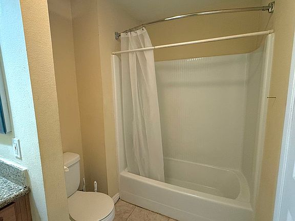 5th image of 1341 Massachusetts Ave #1