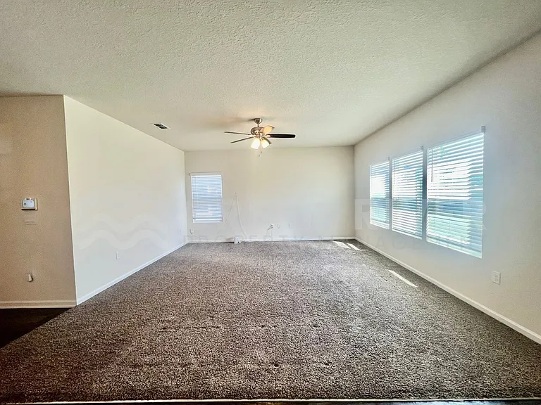6181 Bucking Bronco Dr — Photo 12