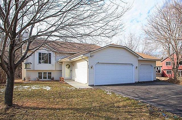 1st image of 3635 Blue Jay Ct