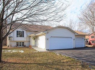 3635 Blue Jay Ct, Eagan, MN 55123