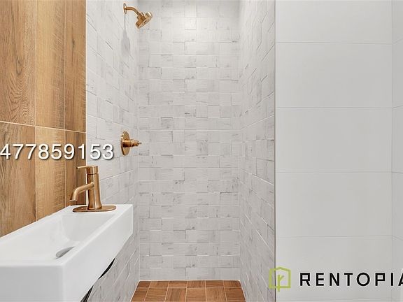 4th image of 199 Stockholm St #421