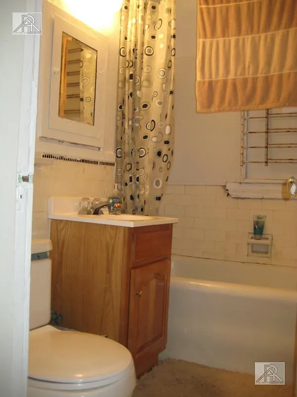 Building Photo - 1626 Commonwealth Ave #3