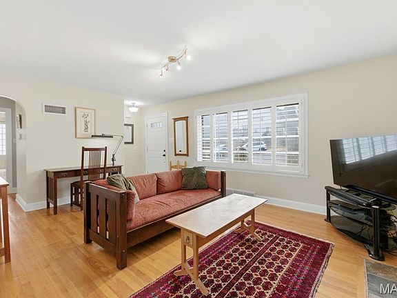 4th image of 917 Pettus Pl