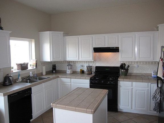 5th image of 10424 Calle Mirlo NW