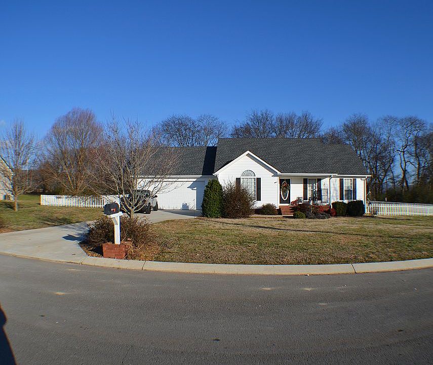 1st image of 43 Hazelwood Ln