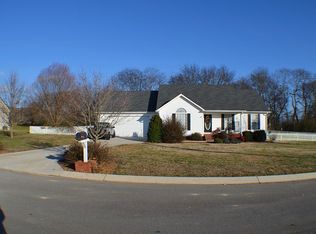 43 Hazelwood Ln, Winchester, TN 37398