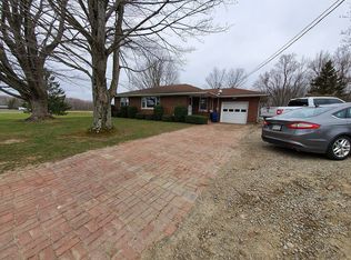 9345 Lake Pleasant Rd, Erie, PA 16509