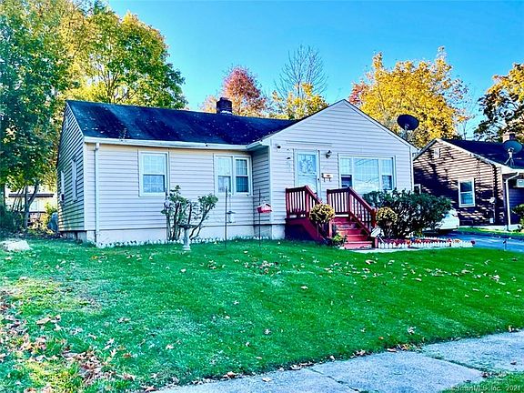 2nd image of 167 Pond Lily Ave