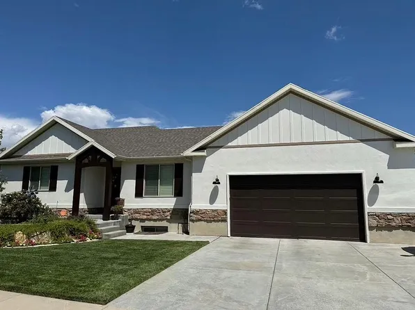 382 W Alpine Dr, Saratoga Springs, UT 84045