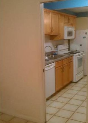 5th image of 18904 W Lake Dr