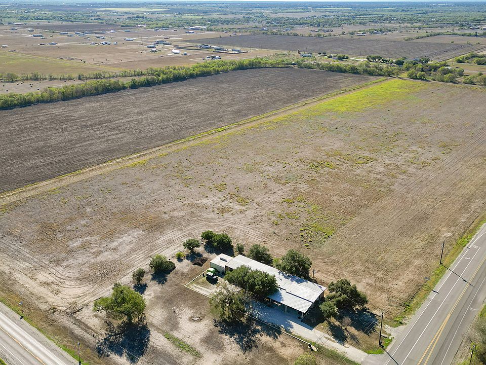 1st image of LOT 4 FM 471 LOT 4