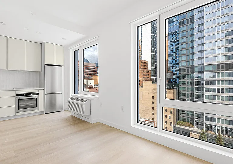 150 Lawrence St #1511 — Photo 8