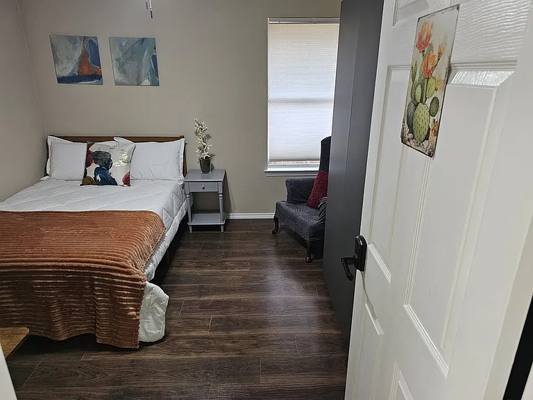 2806 Sabinal Trl — Photo 4