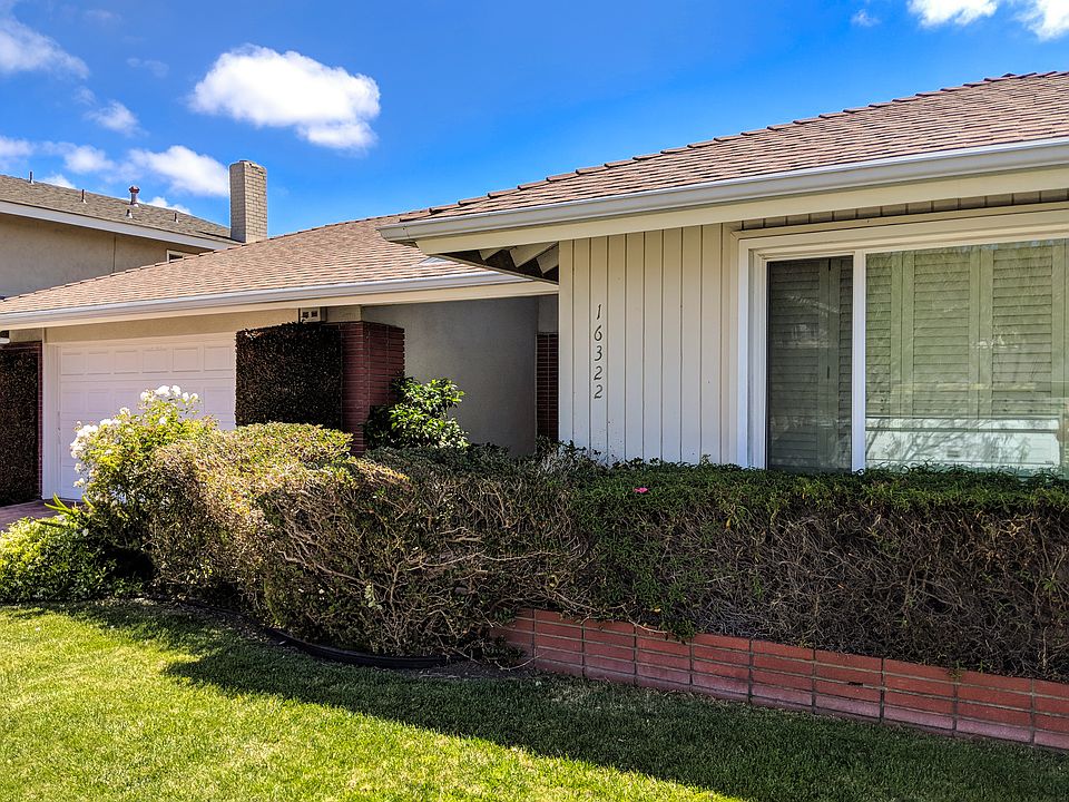 2nd image of 16322 Mercier Ln