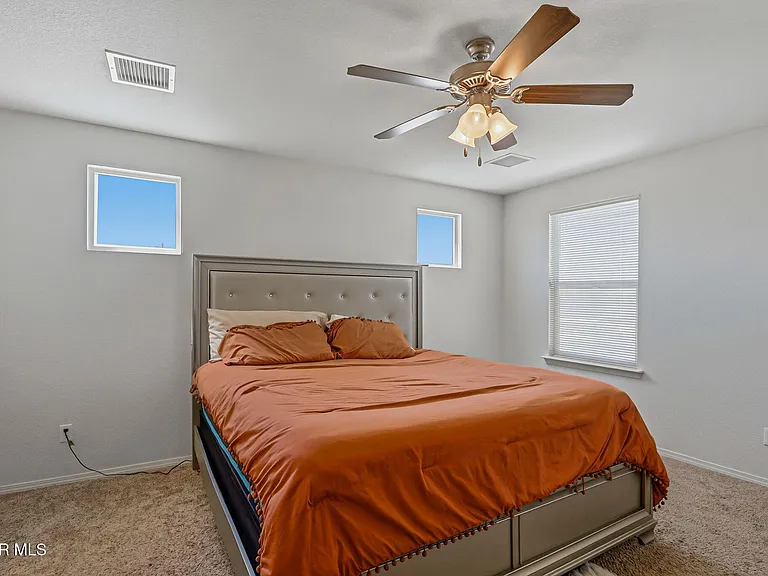14668 Oldenberg Ct — Photo 28