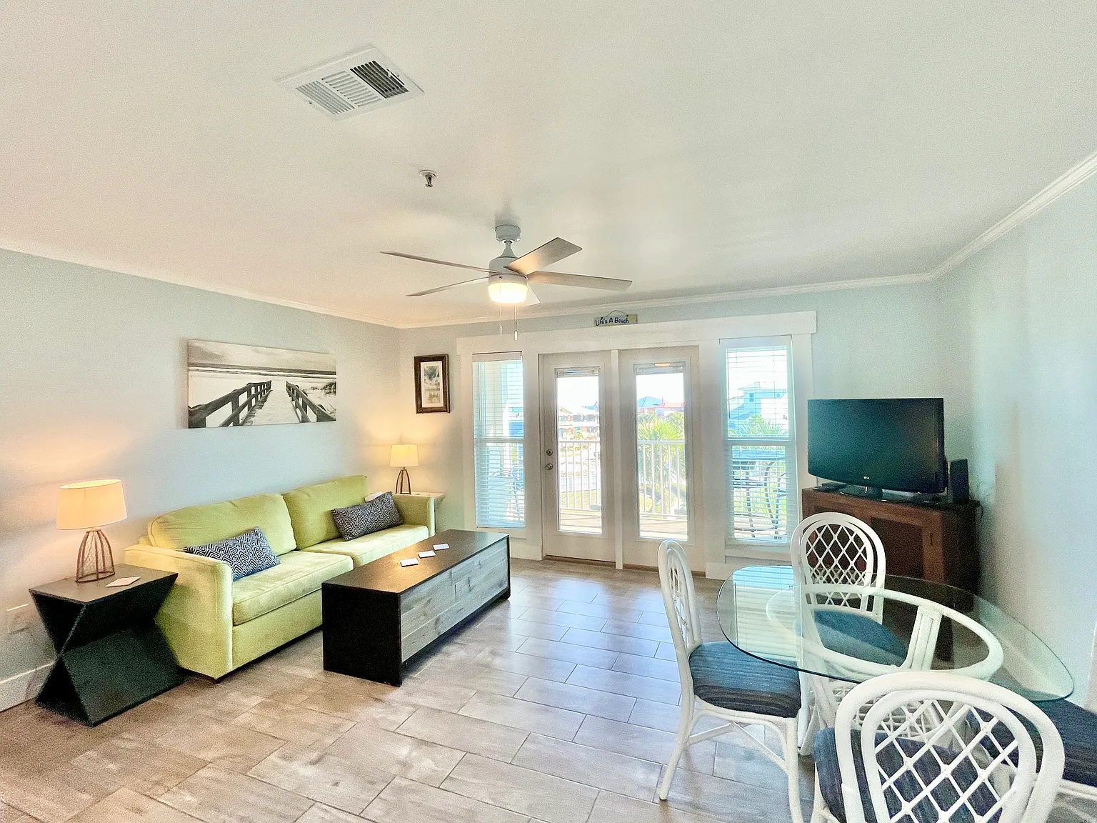 1 bed, 697 sqft, $1,575 — Photo 2