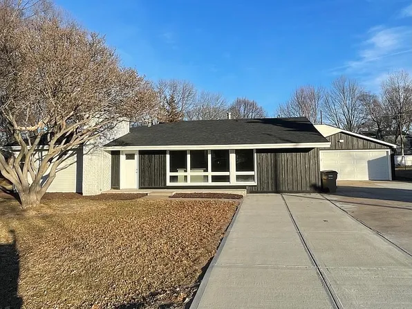 2223 S August St, Grand Island, NE 68801