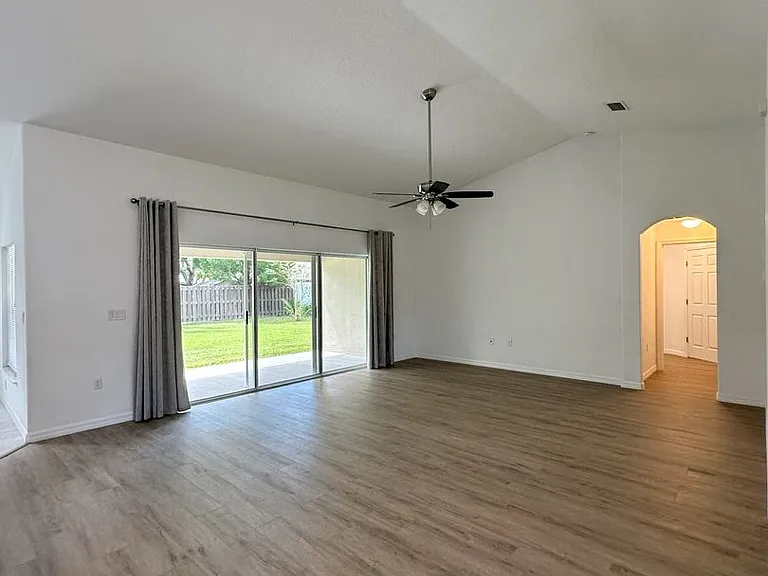 37 Bud Shire Ln — Photo 9