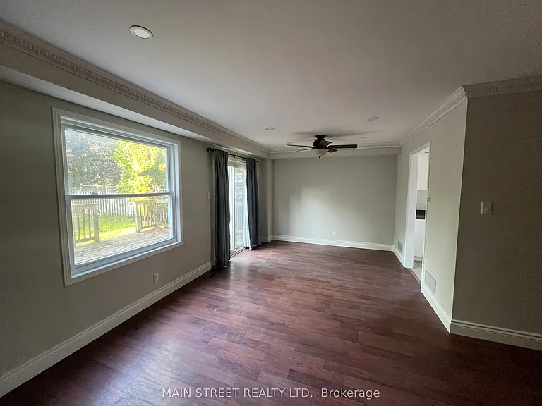 14 Ailsa Dr — Photo 10