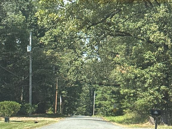 4th image of 770 Gorton Rd