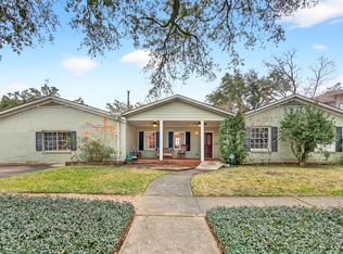3752 Wroxton Rd, Houston, TX 77005