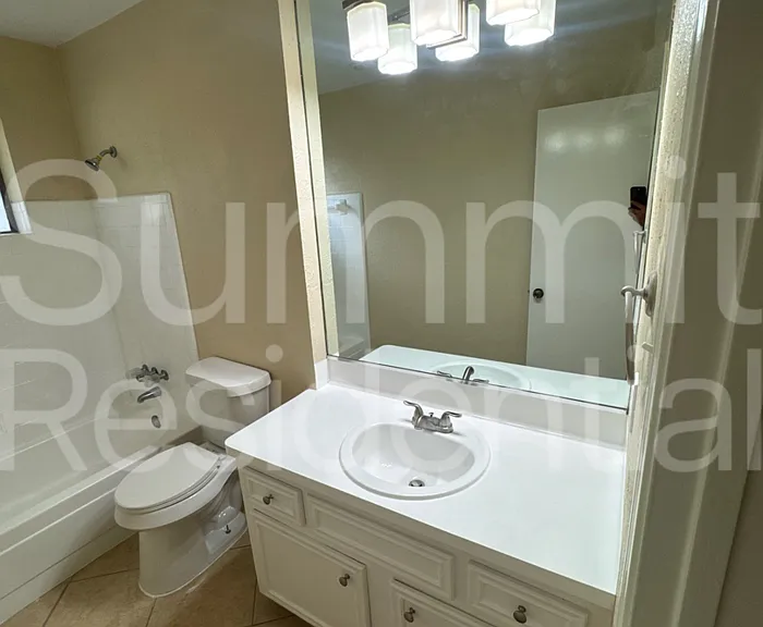 7214 Foxbend Ln — Photo 13