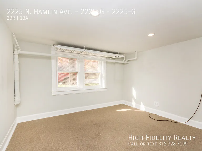 2225 N Hamlin Ave #G — Photo 5