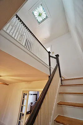Rented by REMAX Elite | media 11