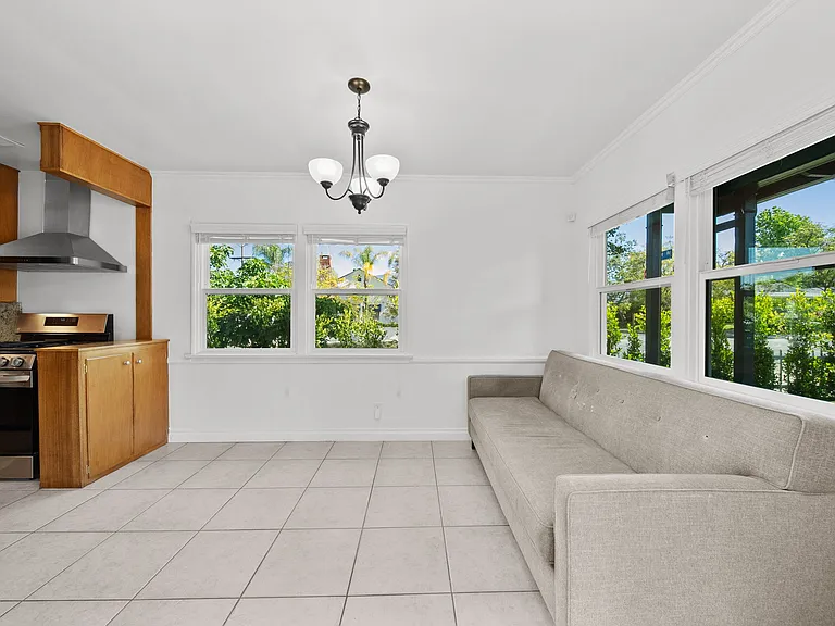 10257 McVine Ave — Photo 20