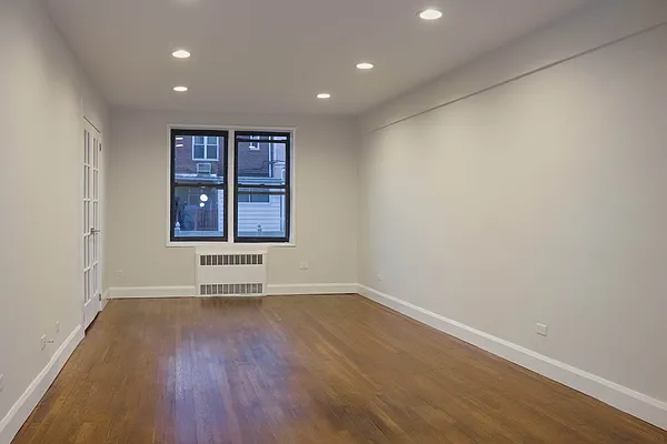 Sold by SW Realty Associates Inc | media 9