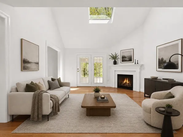 14 Angell Brook Dr Unit 14, West Boylston, MA 01583