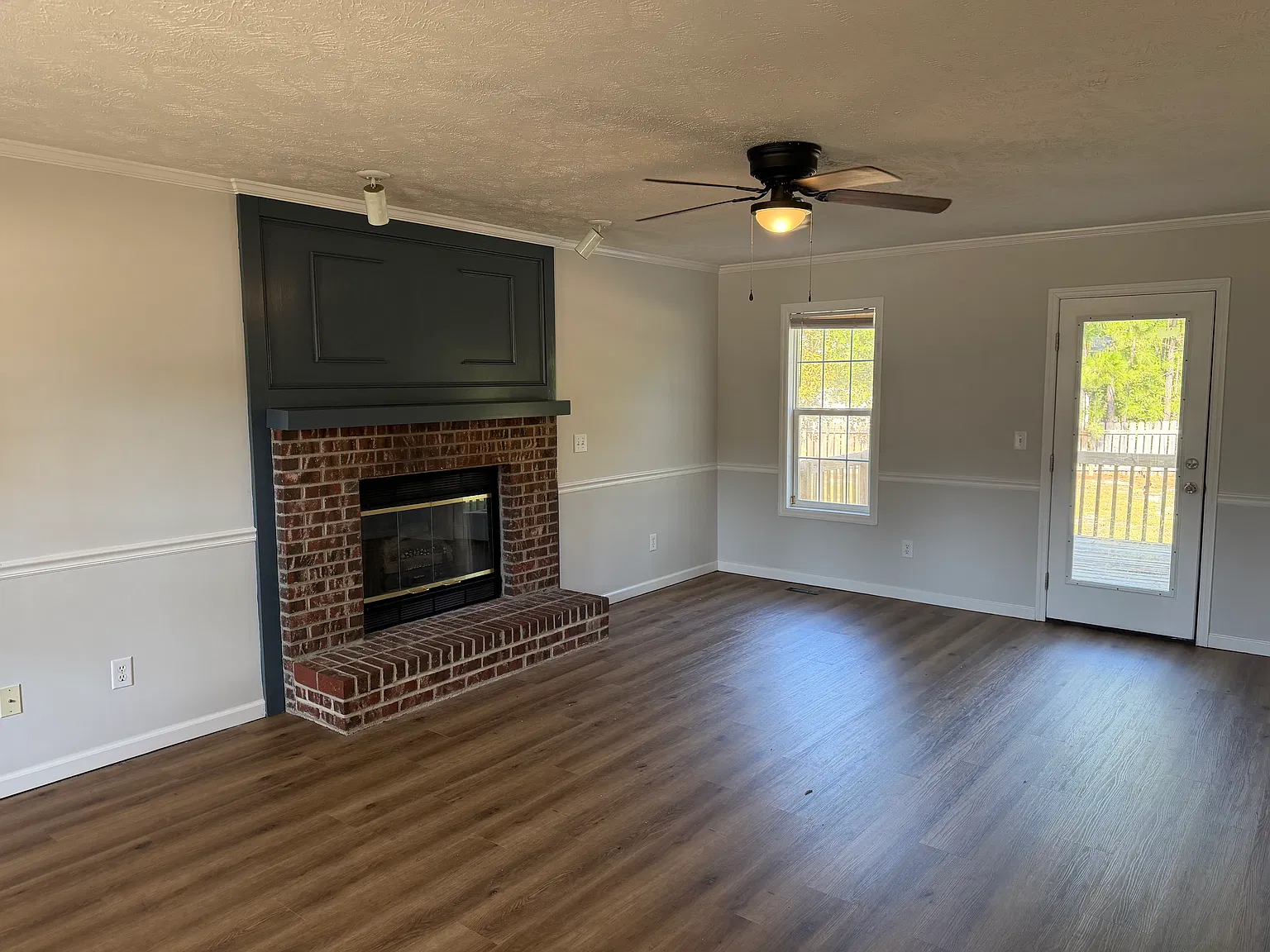 101 Ramsey Ct — Photo 2