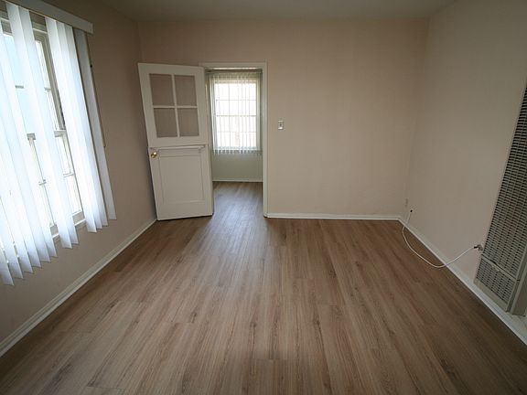 2nd image of 200 S Doheny Dr APT 207