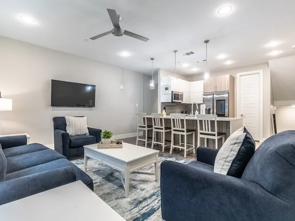 1112 Galveston Ave #4, Fort Worth, TX 76104