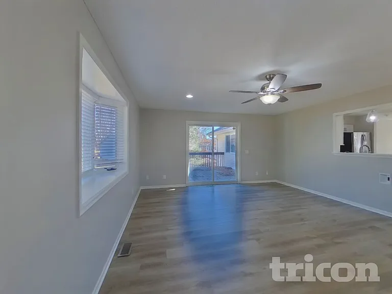 6580 E Fish Lake Rd — Photo 4