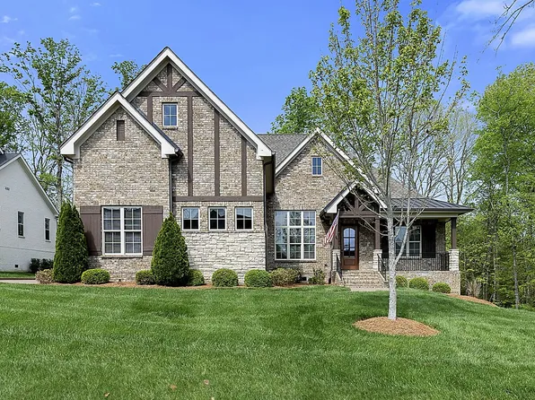 4031 Old Light Cir, Arrington, TN 37014