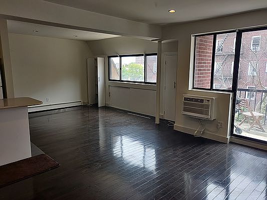 4th image of 58-61 44th Ave #4