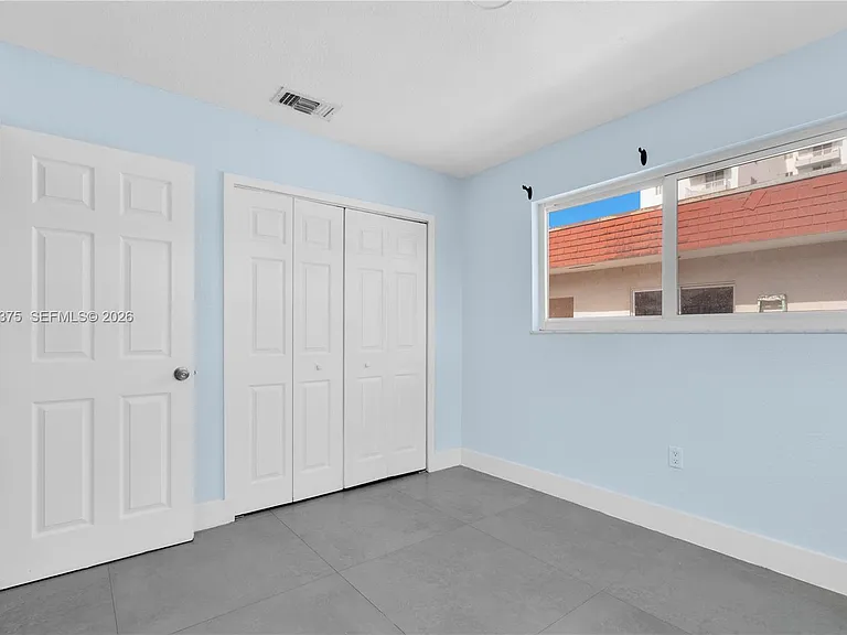 1250 SW 4th St #6 — Photo 14