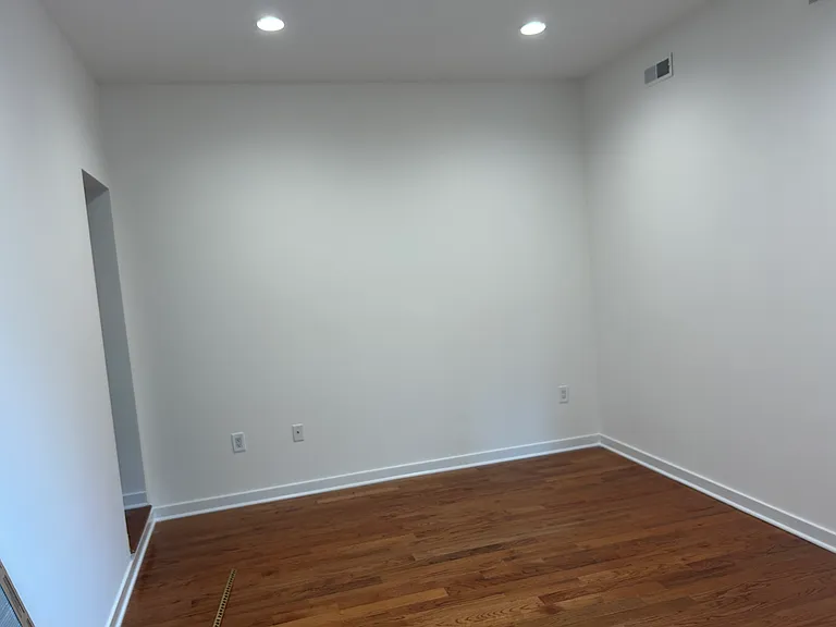 1330 Lombard St #2 — Photo 15