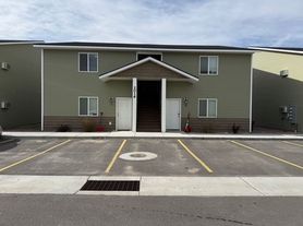 2016 Brock Dr, Pocatello, ID