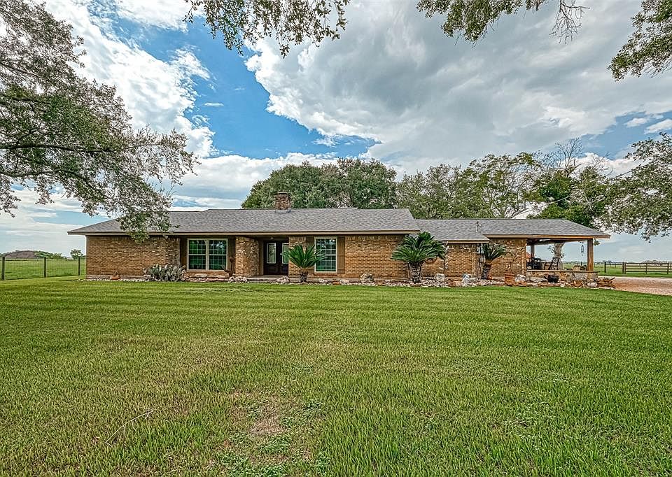 9718 Old Needville Fairchild Rd, Needville, TX 77461 MLS 56982192