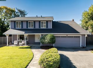 3 Palmo Ct, Novato, CA 94945