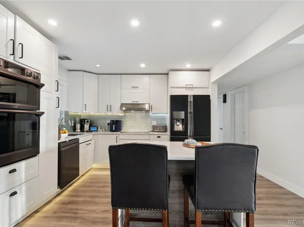 1056 Tucson Street, Aurora, CO 80011