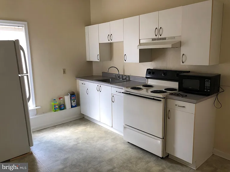 104 S Loudoun St #2 — Photo 9