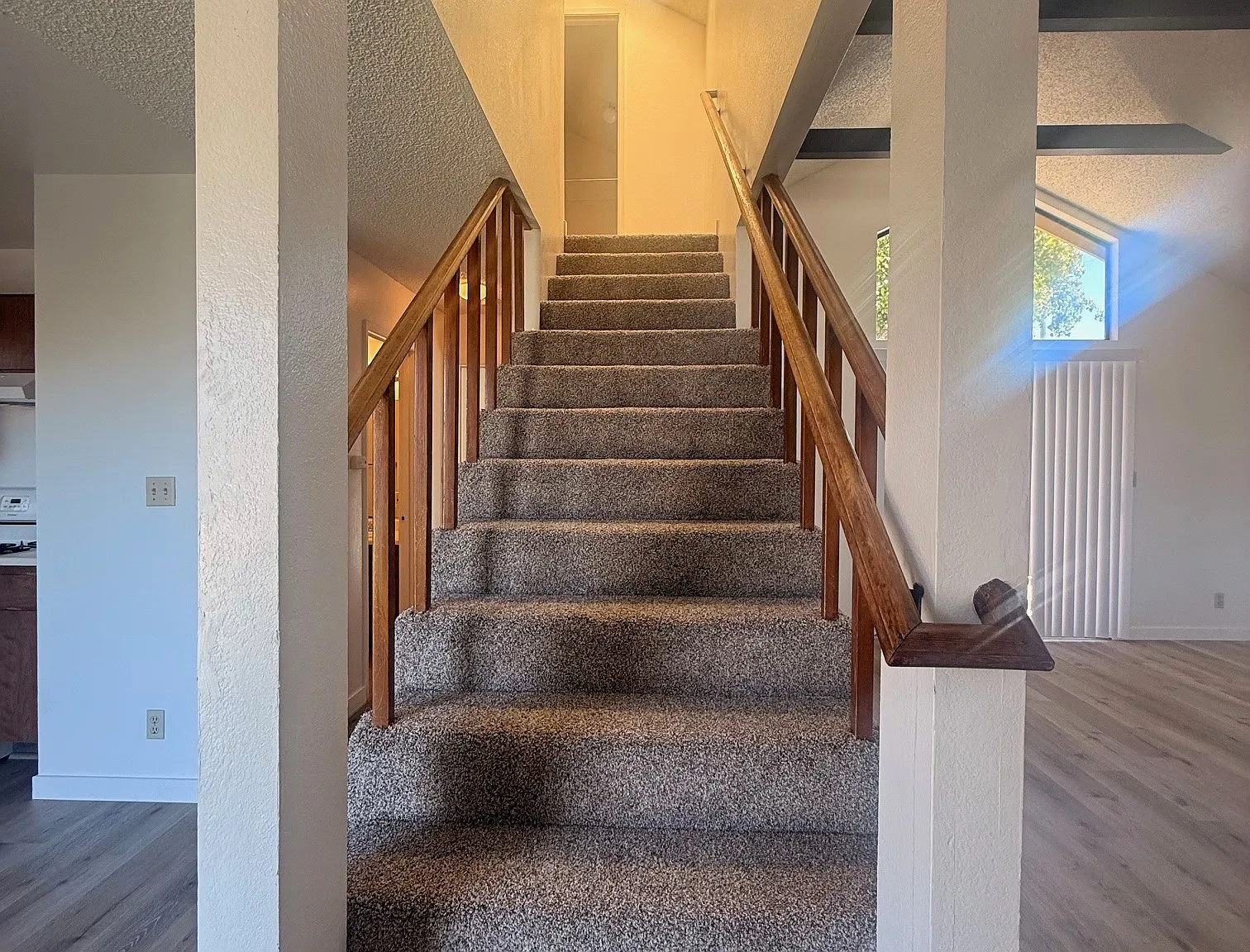 3 bed, $3,200 — Photo 4