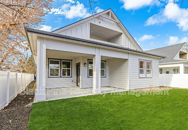4642 N Maple Grove Rd — Photo 36